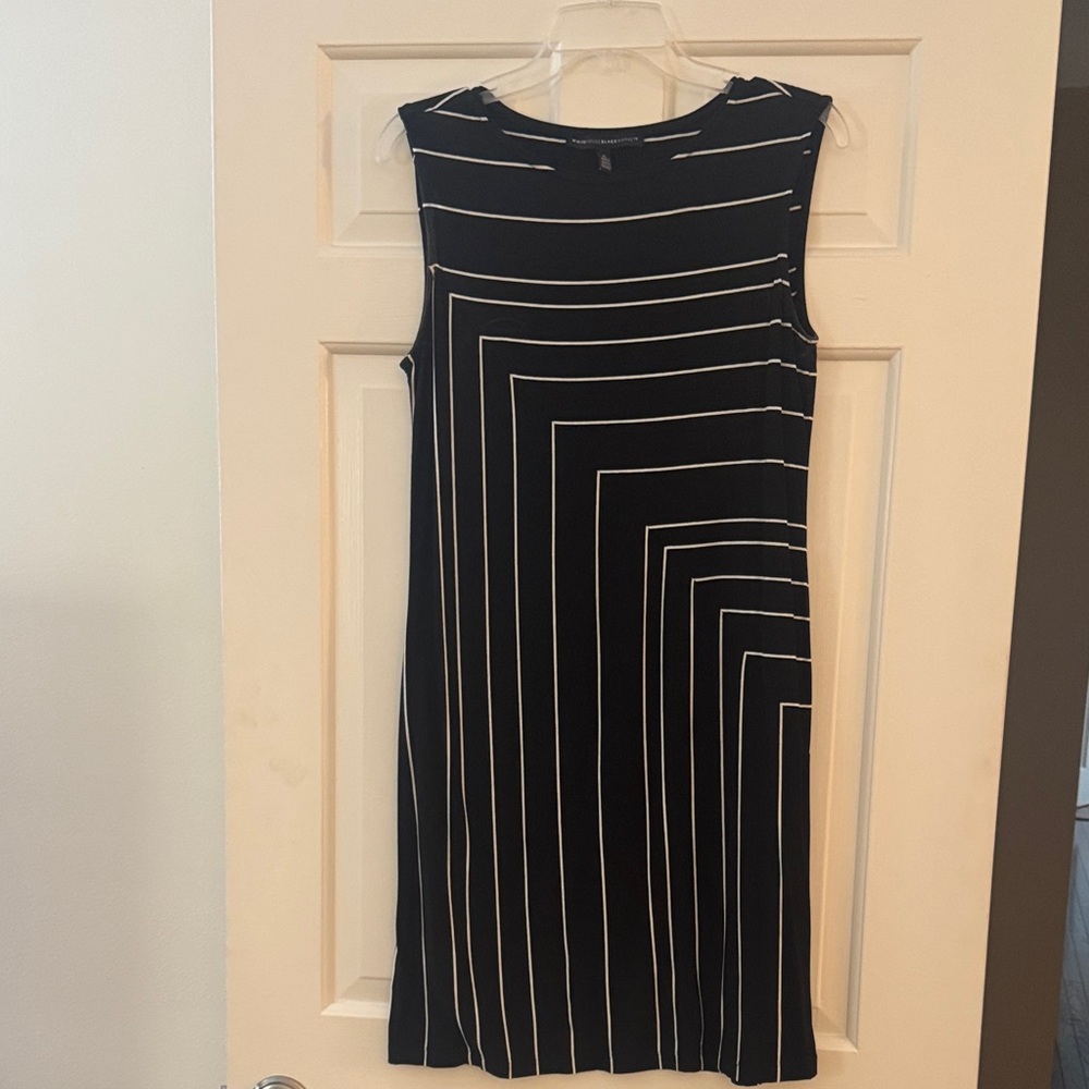 White House Black Market Geometric Black and White Midi Dress